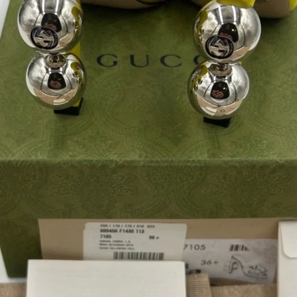Gucci Women's Yellow Bow satin Heeled sandals ! Size 6.5